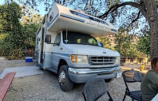 Cute little RV in El Paso