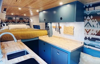 2019 Freightliner Sprinter - Vanna White 4x4