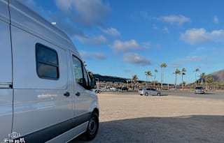 Mercedes-Benz Cozy Camper Van (High Roof)