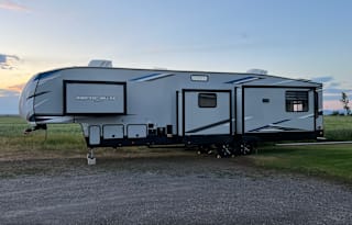 Sand Creek Stays RV 2022 Forest River Arctic Wolf