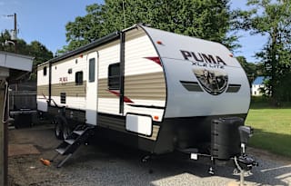 2019 Palomino Puma Double Bunk House