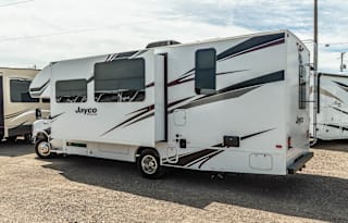 Perfect size for National Parks & fully equipped.