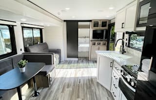2025 *NEW* Jayco - KING Bed - 2 Bdrm