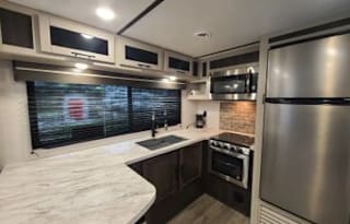 2022 Jayco Jay Feather 27BHB