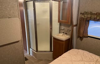 Enjoy your stay with this quaint RV!