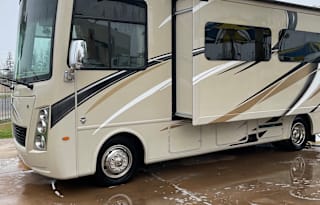2019 Thor Motor Coach Freedom Traveler A27