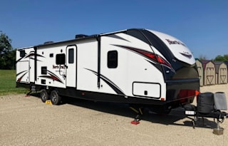 2019 Heartland North Trail 33BUDS King