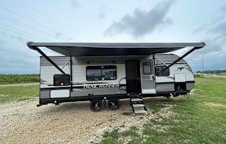 22 Trailrunner 251BH Veteran/1st response Discount
