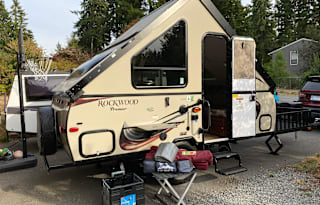 15 Forest River Rockwood  A122 with 5x7 toy hauler