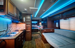 2013 Fleetwood RV Storm 28MS