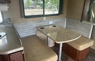 2014 ford F53 Motor Home