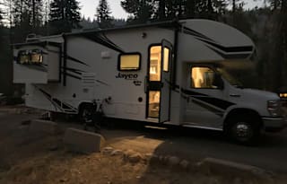 Perfect  size 2019 Jayco Redhawk 26XD S