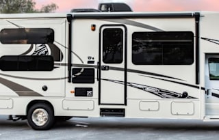 2017 Jayco Greyhawk 31FS