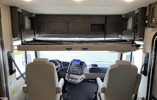Mad Pickle Adventures - Family Motorhome