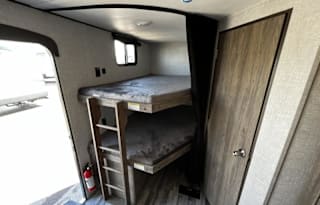 2022 CrossRoads RV Zinger ZR280BH