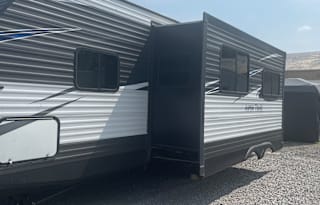 Rudolph Family Escape Camper Rental