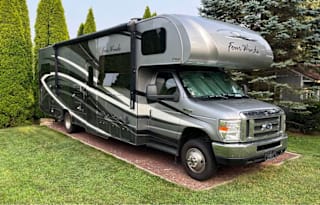 2018 Thor Motor Coach Four Winds 31E Bunkhouse