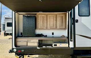 2023 Family Adventure Cruiser w Private Kids Room