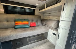 NEW! Camp Anywhere In Comfort - Solar - TV & Air Conditioning