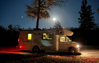2002 Born Free Easy Drive First Class RV