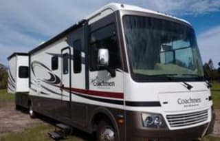 2011 Coachmen RV Mirada 35DS