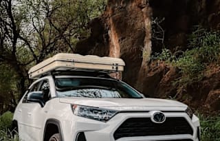 Toyota RAV4 Hybrid AWD,  RoofNest Camper top 43MPG