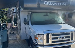 Avistays RV New 2023 Thor - Quantum Class C 32ft