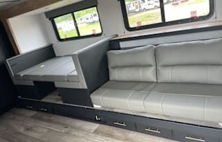 Pet Friendly 5 Person Travel Trailer Rental