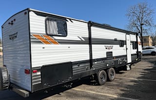 2021 Forest River RV Wildwood 27BHCE