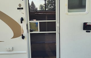 2014 Thor Motor Coach - Freedom Elite 23U