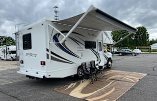 2019 Thor Motor Coach Freedom Elite 22FE