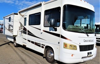 2011 Forest River Georgetown RV Bunk House Class A