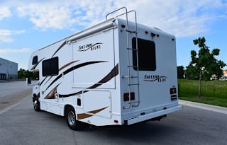 Jackpot Joe RV (Circa) Ultd Miles  Sleep 6 Unit #7