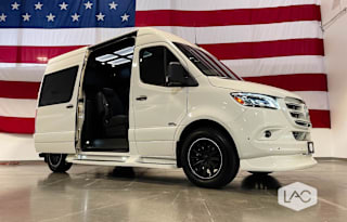 NEW! 2024 Mercedes Benz Luxe Cruiser w/ Bathroom!