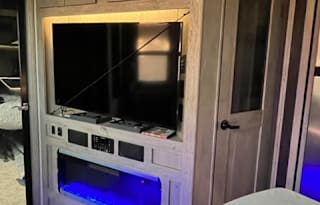 2021 Keystone RV Raptor 352