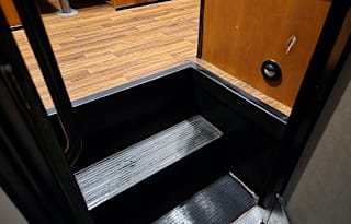 2015 Thor Motor Coach Chateau 24C
