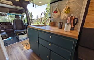 'Lizzo' 2022 Mercedes Sprinter ACO1030