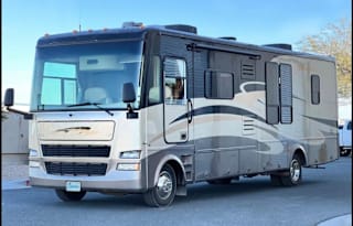 Clark the adventure machine 2008 Class A motorhome
