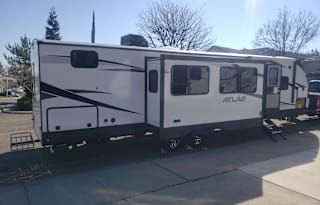 2021 Dutchmen RV Atlas 3382BH