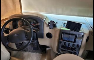 2018 Thor Motor Coach Axis 25.5