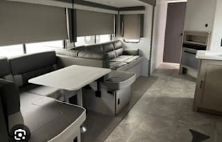 Spacious TWO Bedroom Home Away From Home-Bunkhouse