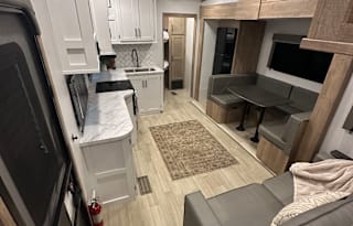 2024 Keystone RV Arcadia Select 27SBH