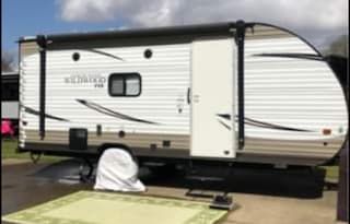 2017 Forest River RV Wildwood X-Lite FSX 196BH