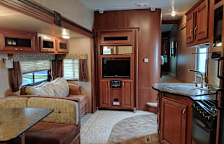 2013 Forest River wildcat eXtralite 312BHX