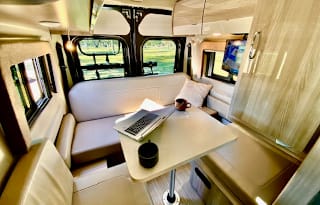 2022 Thor Luxury Family Adventure Van -  Sleeps 4!
