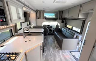 2023 LUXURY Bunkhouse on Wheels