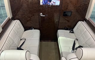 2022 Midwest Automotive Presidential Sprinter 170