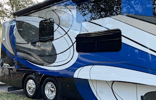 2021 Forest River RV Berkshire XLT 45