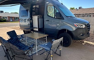 4x4 Tiffin GH1 - Class B - Luxury Adventure Van