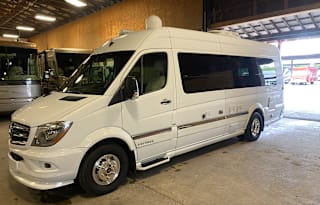2016 Airstream Interstate(traveling purposes only)